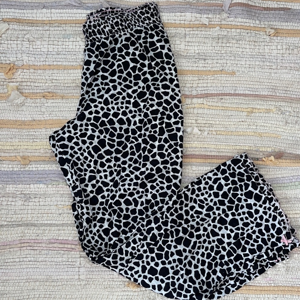 Victoria’s Secret Cow Print Smocked Pull On Pajama Pants / Bottoms - Picture 1 of 6